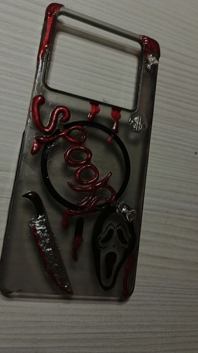 Huse personalizate 
Pentru orice