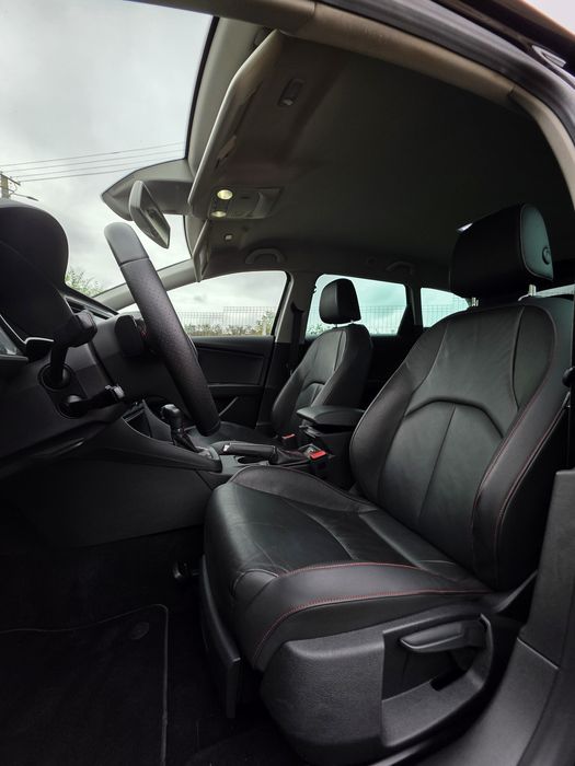 Seat Leon FR / SeatSound / Piele / Led / Side&ACC Assist/