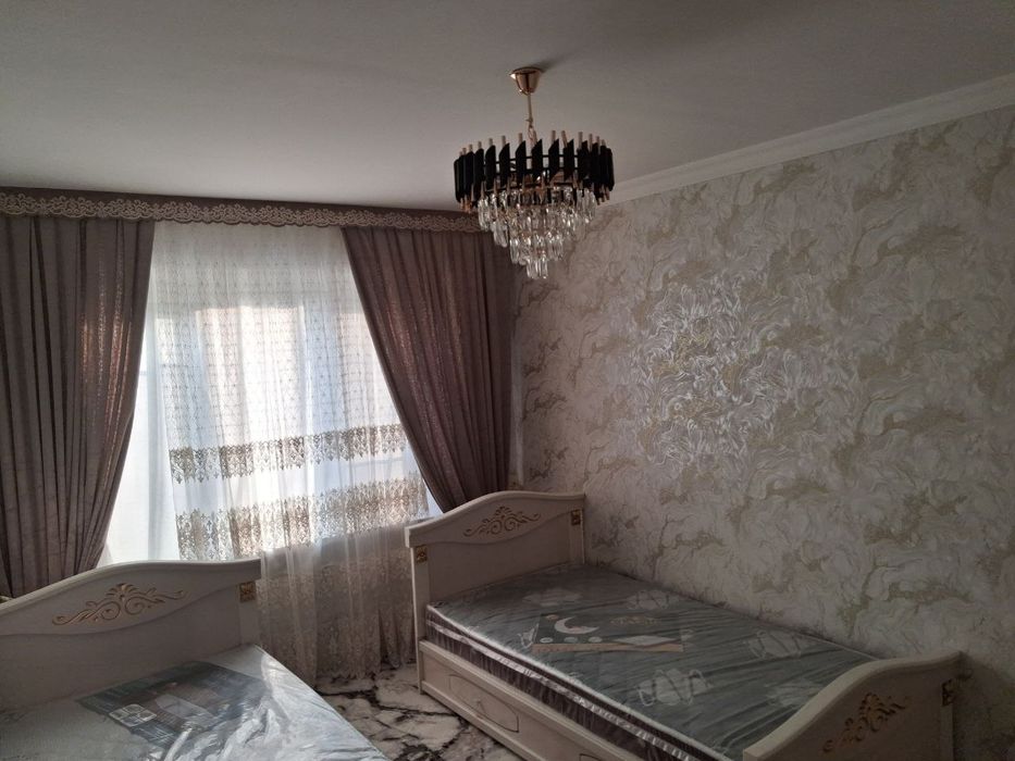 Сдаётся 3 комнатная 3этаж Согдиана Париж