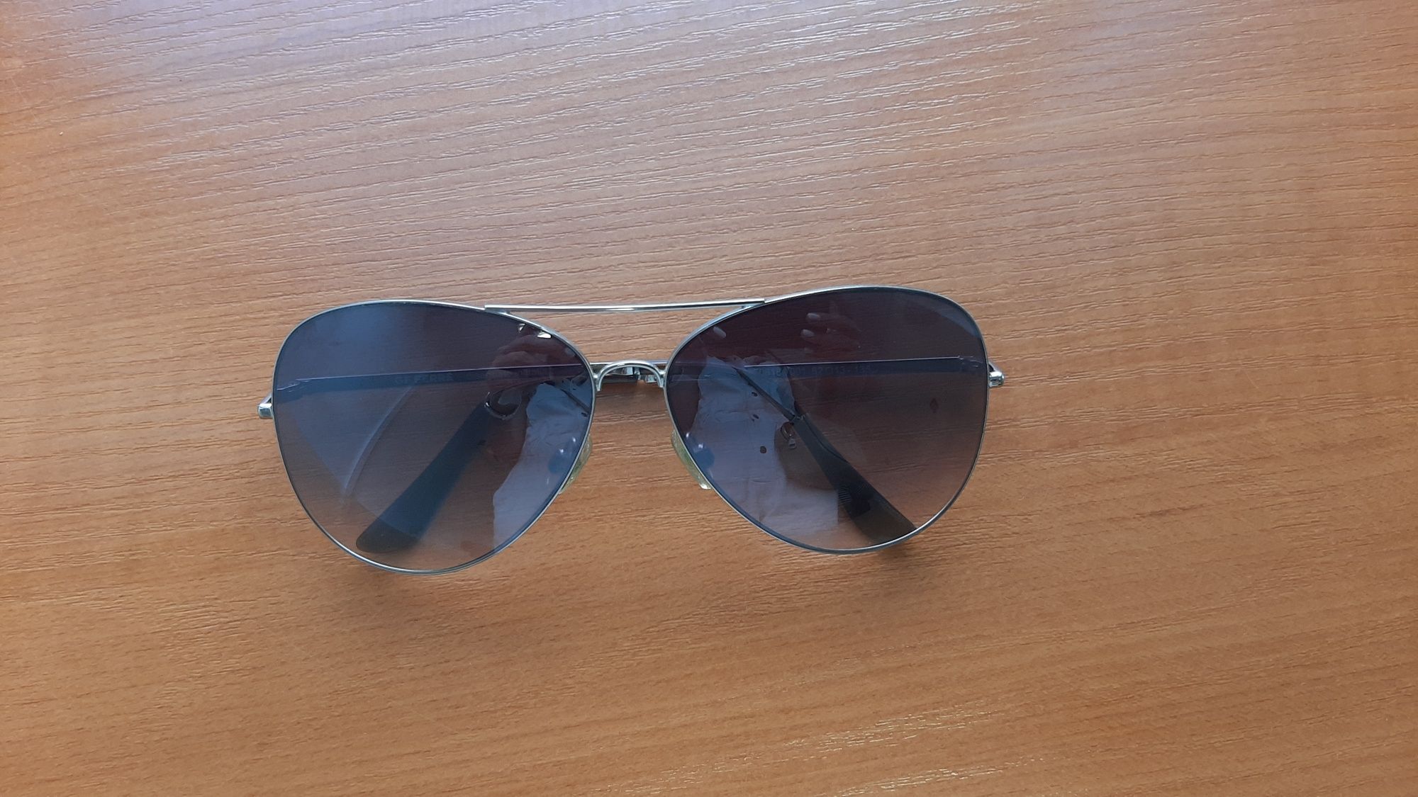 Слънчеви очила GF FERRE