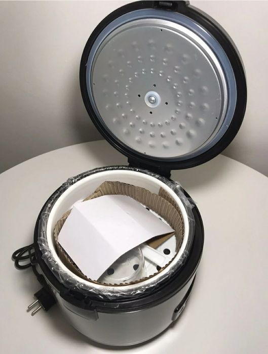 Oala electrica cu aburi - Russell Hobbs