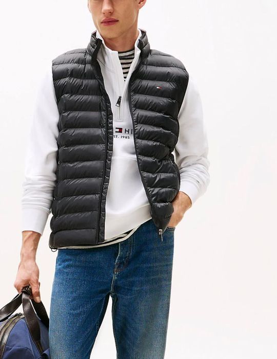 Vestă Tommy Hilfiger Core Packable, marime S, articol NOU cu eticheta