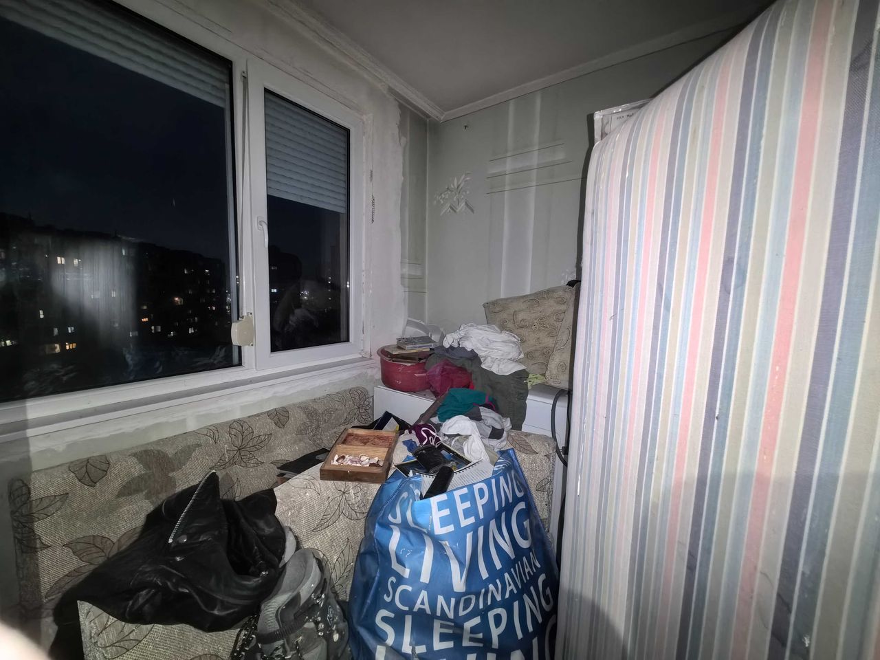 Продава се Двустаен апартамент в Ямбол, Граф Игнатиев - 63 кв.м за 1143 €/кв.м - Снимка #3