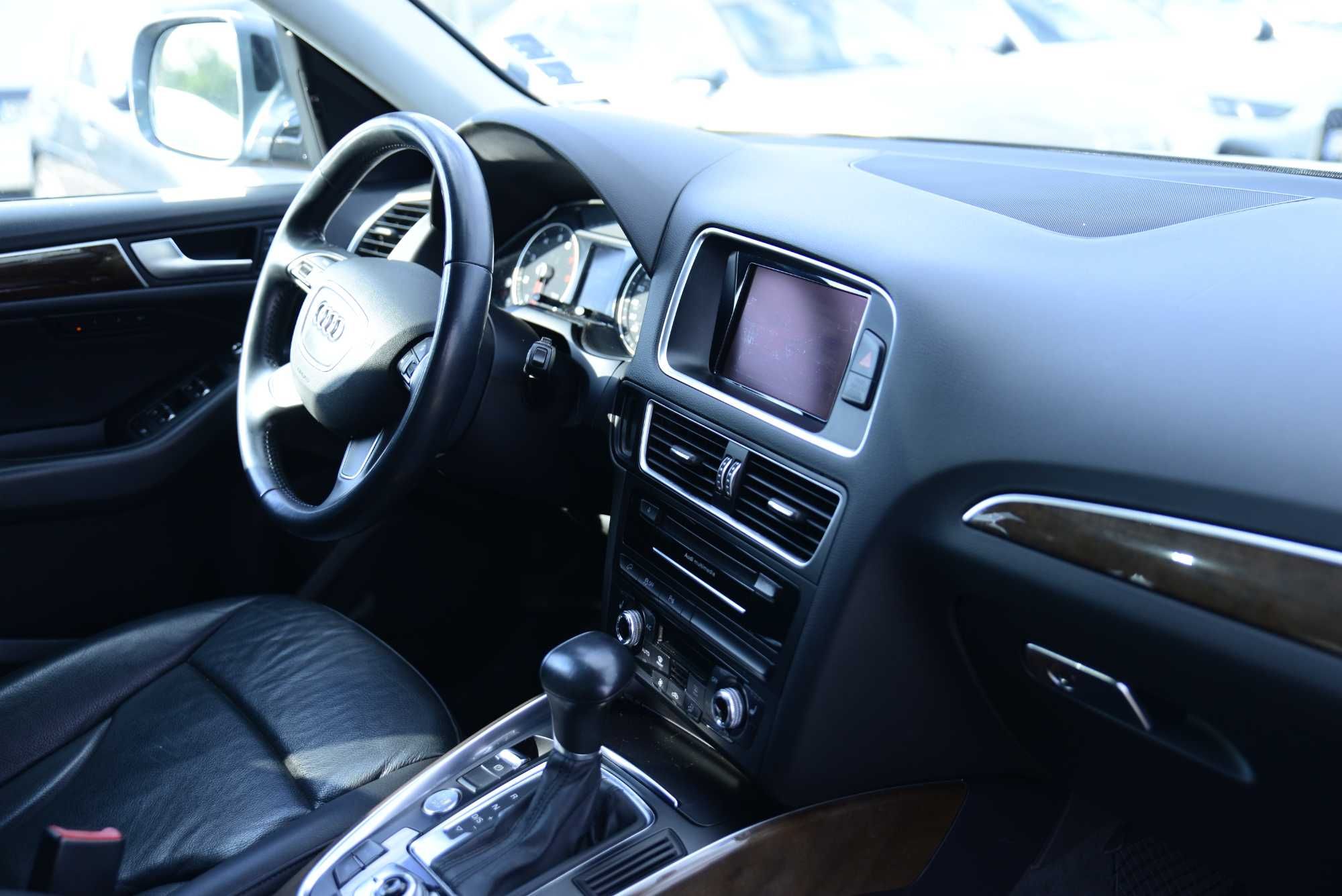 Audi Q5 2.0 TFSI * FACELIFT* Pano*