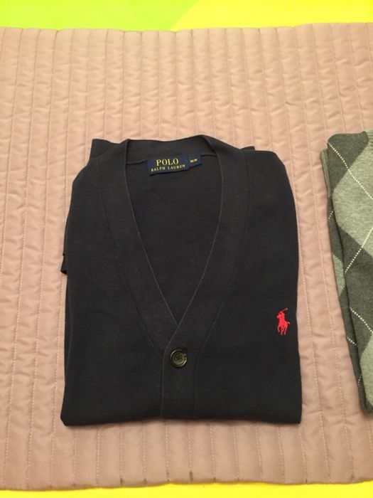 Vand pulovere Tommy Hilfiger si Ralph Lauren originale 100%,marimea M.