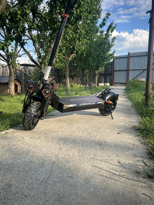 TROTINETA 1600w 2x2