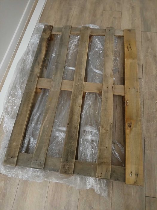 Палети - три броя