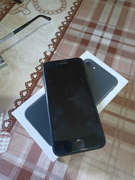 Iphone 7 в добро състояние