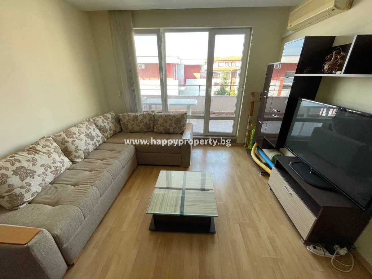 Продава се Тристаен апартамент в к.к. Елените - 107 кв.м за 775 €/кв.м - Снимка #1