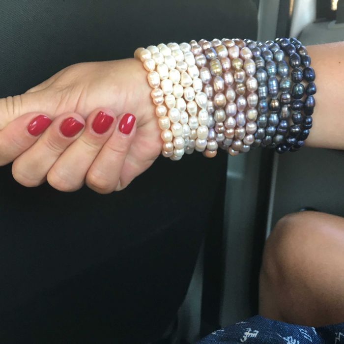 Bratara Perle cultura formata din 15 siraguri Cadou, ambalate frumos