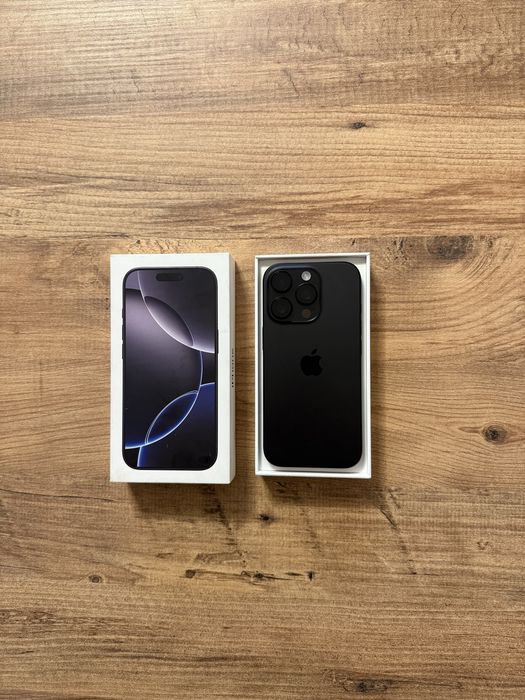 IPhone 16 PRO Гаранционен като НОВ ! Black Titanium - Черен !