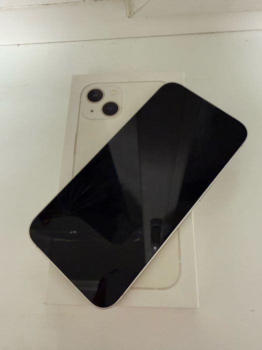 Продается айфон 13 в отличном состоянии