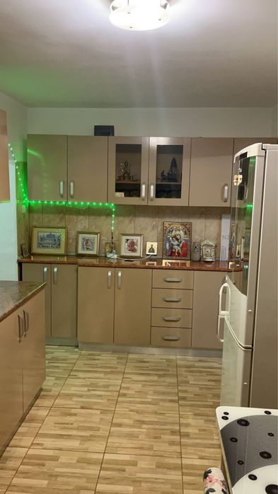 Apartament cu 2 camere complet mobilat