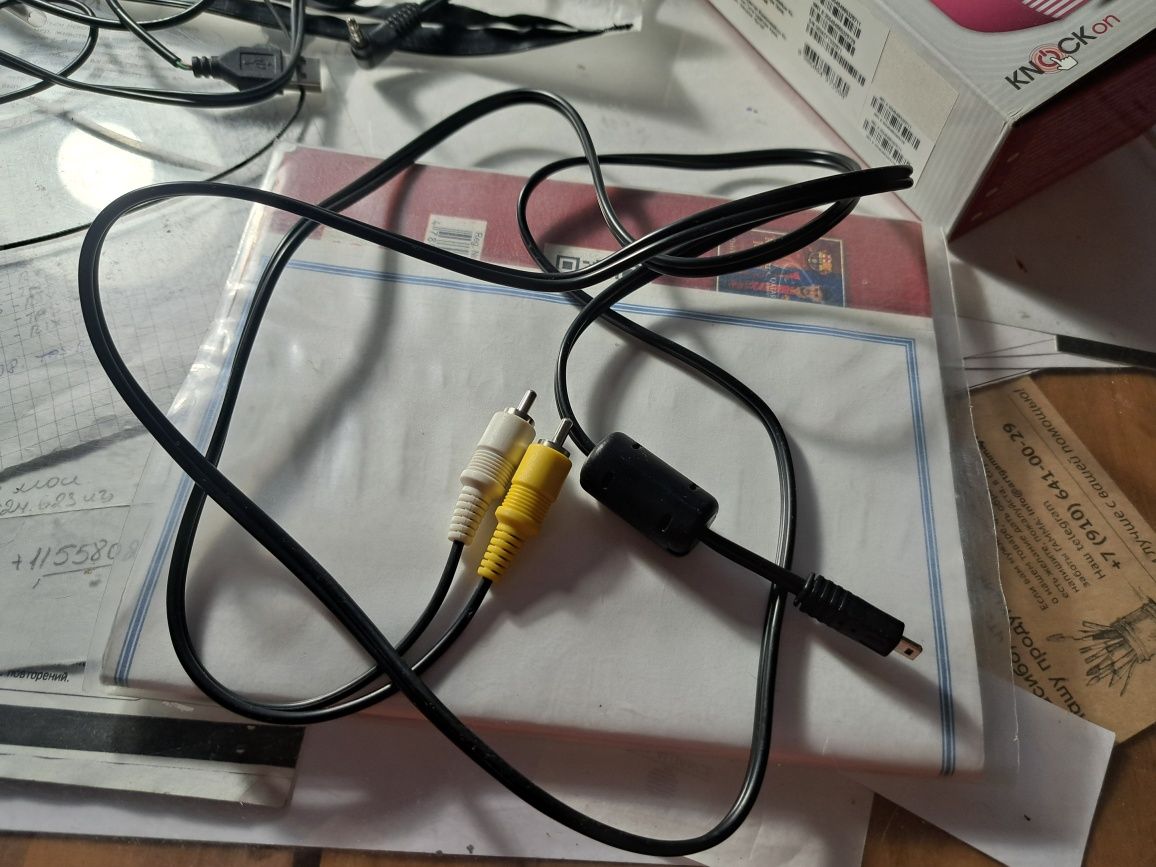 Кабели и USB для различных моделей телефонов
