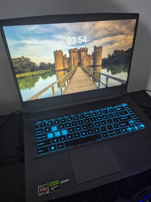 ASUS TUF Gaming A15 - Ryzen 7 7735HS /RTX4060/16GB/1 TB SSD