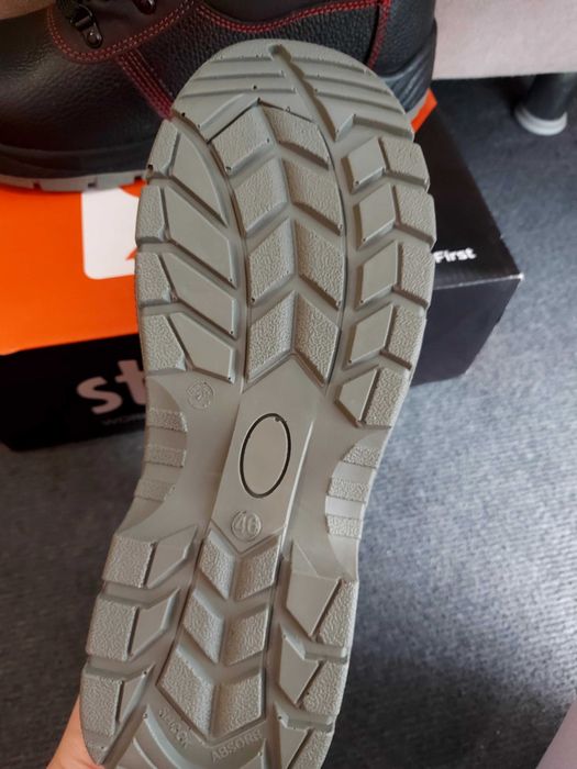 Работни обувки Stenso