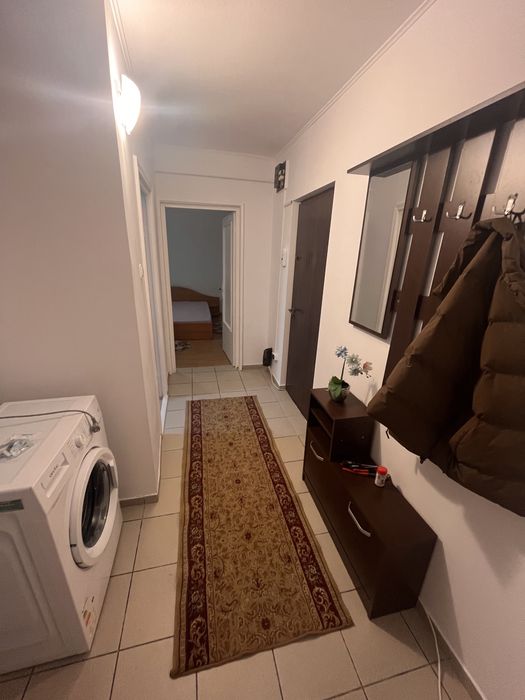 Inchiriez apartament 2 camere decomandat in cartier Frumoasa