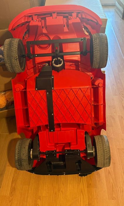 Masinuta electrica Mappy Toys