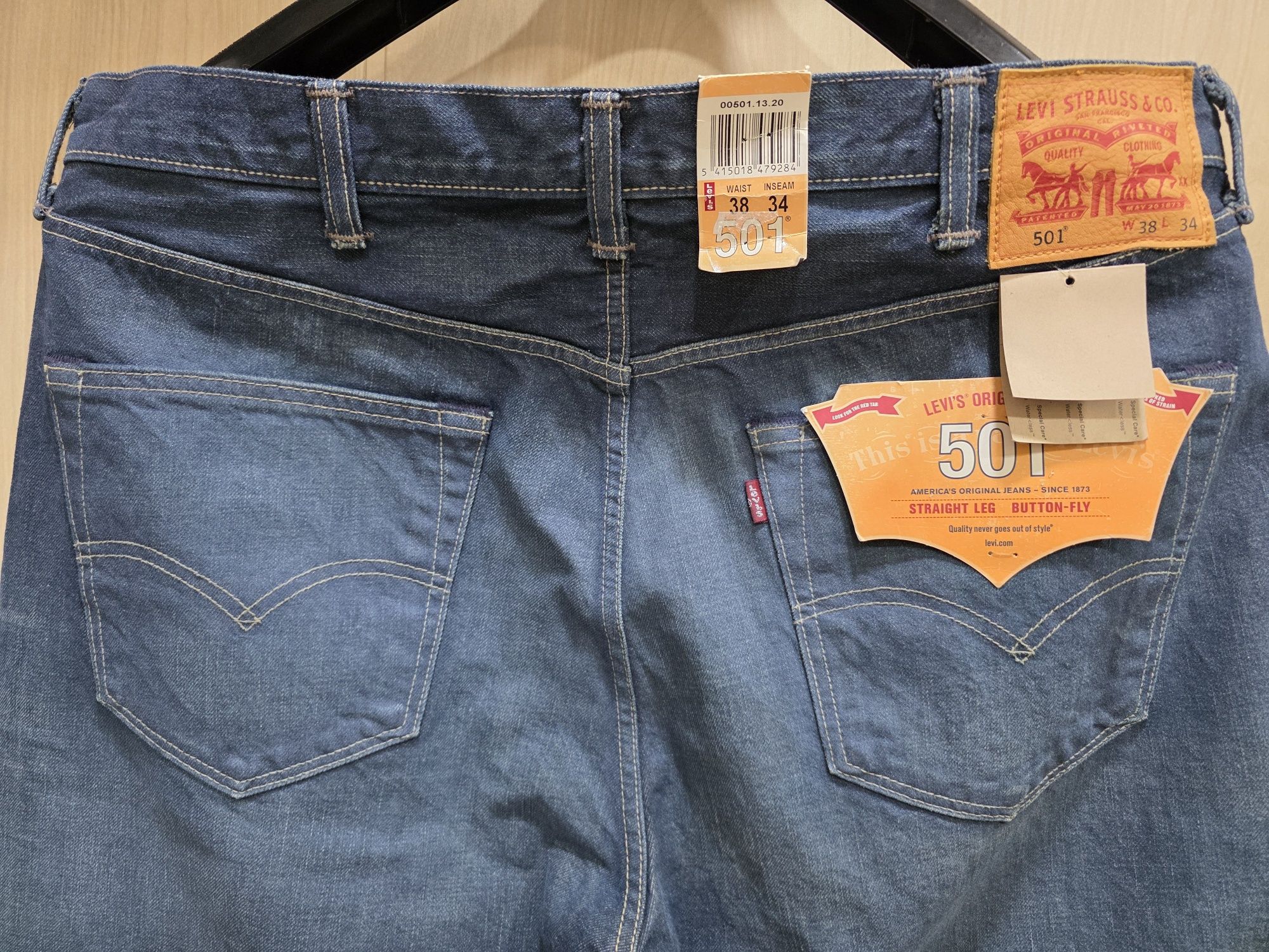 Оригинальные джинсы Levi's 501