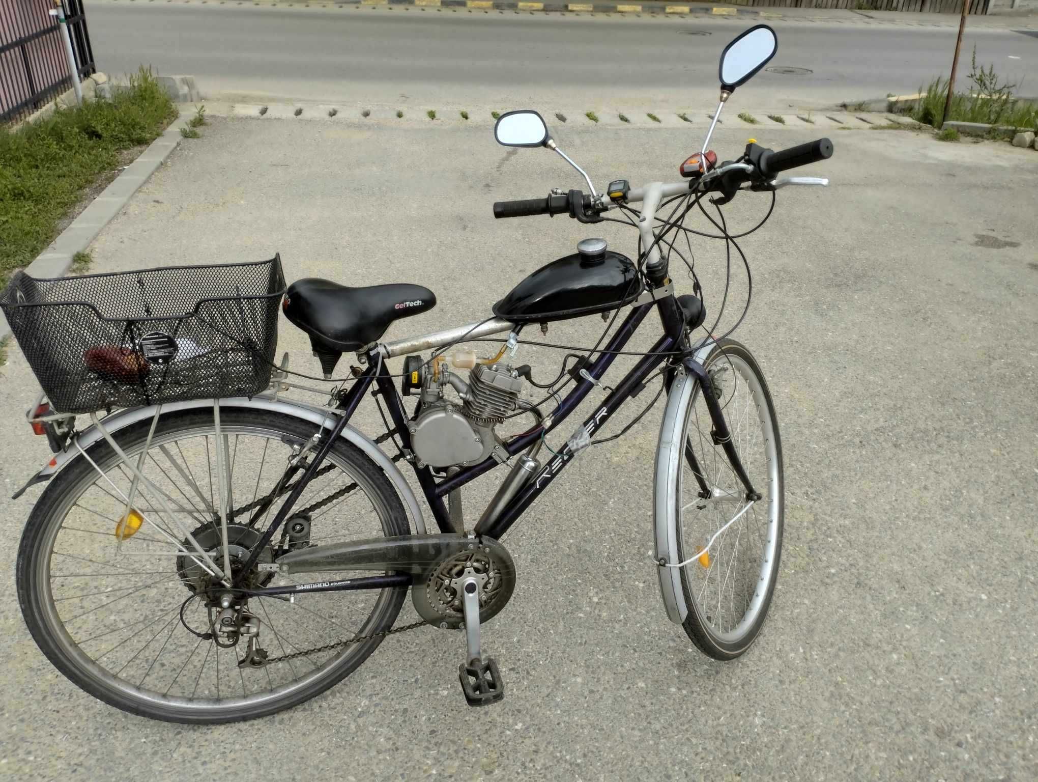 Bicicleta cu motor