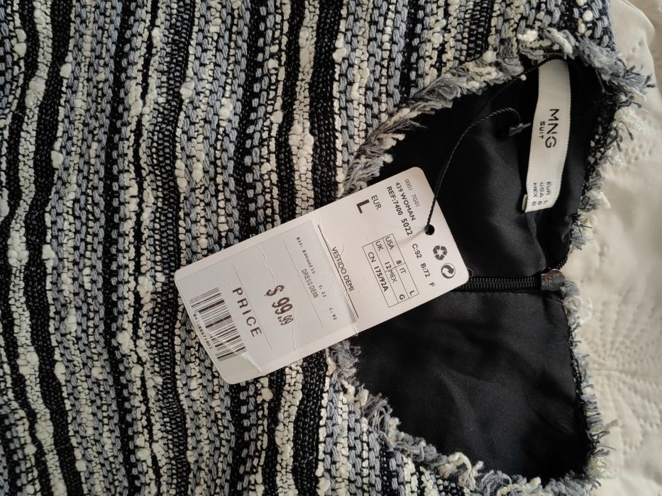 Рокля тип букле Манго