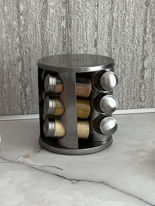 Продам органайзер для специй
