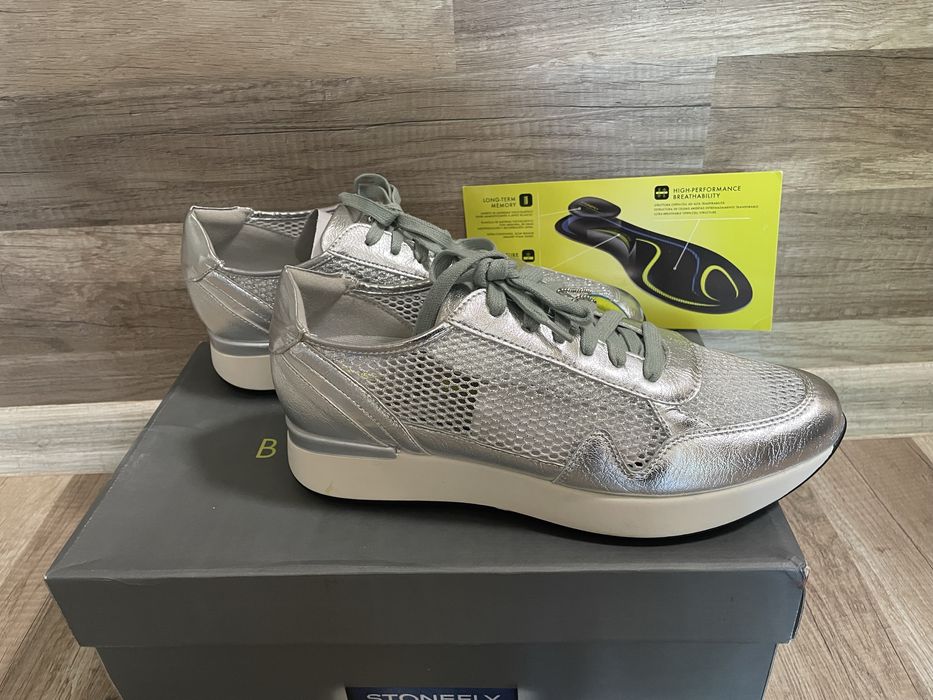 Дамски маратонки+ мемори стелка