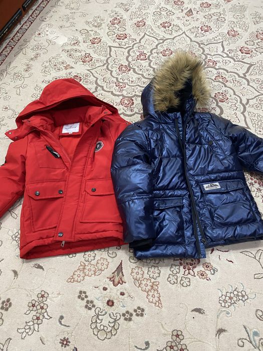 Продам зимние куртки на мальчика