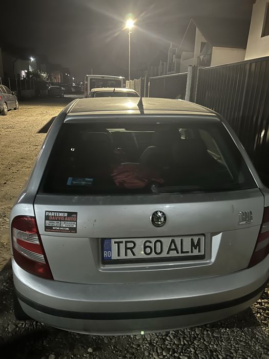 Vand skoda fabia 1.2 benzina