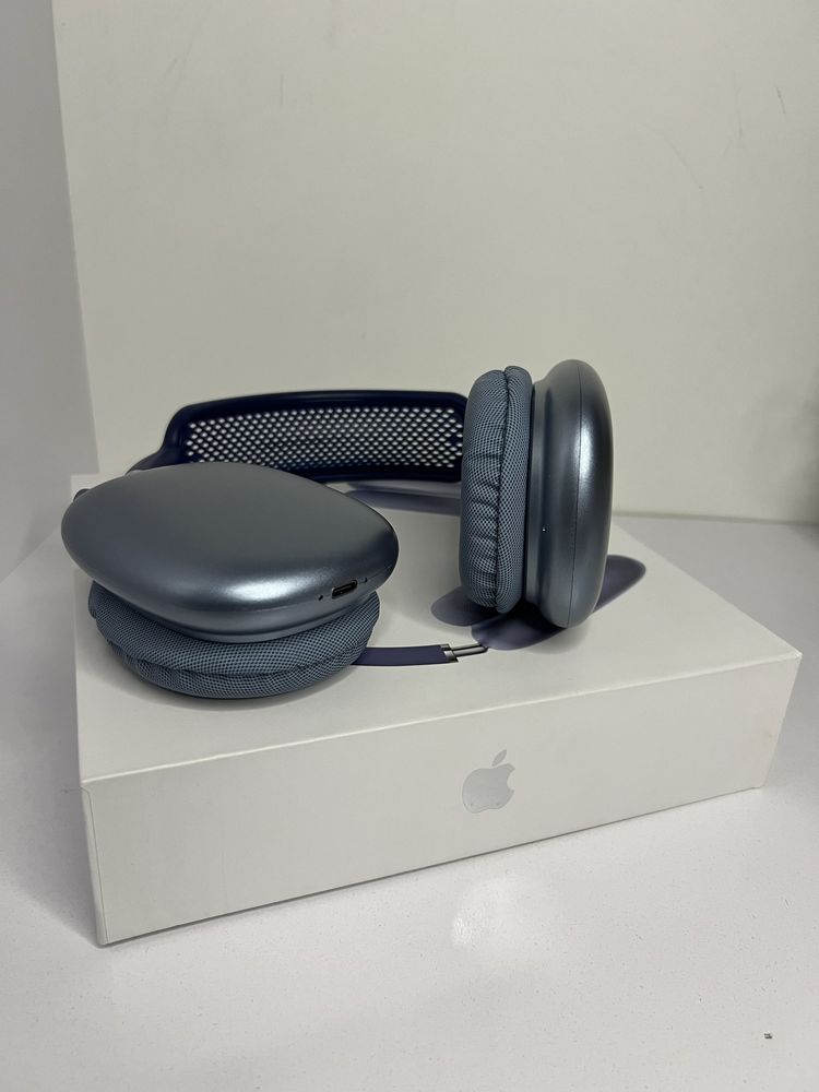 Продам Наушник AirPods MAX Lux