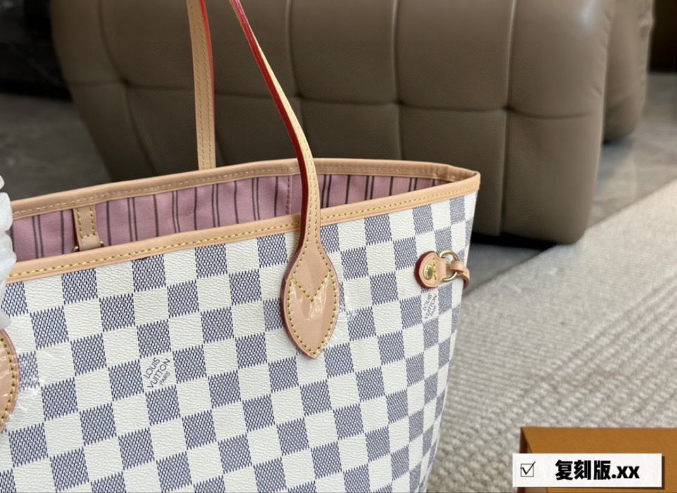 Geanta Louis Vuitton Neverfull piele naturala pe comanda