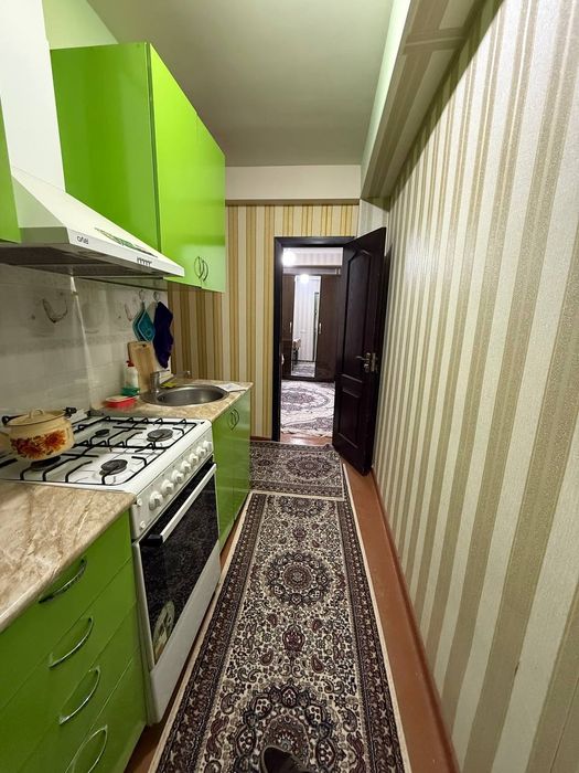 Продам свою спецплан Чорсу Карасарай 1/8/9 чистая 38м2