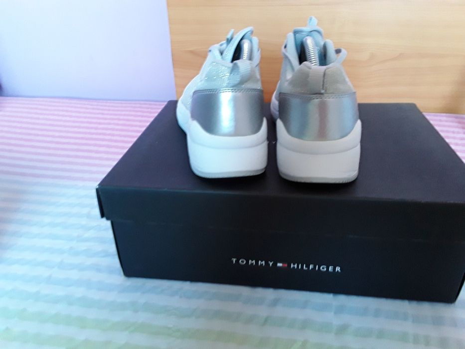 Vând Adidași Damă Loto Mărimea 38 Italia