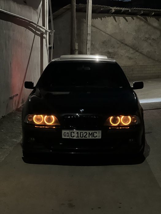 Bmw e39 ( питёрка ) 1998 идеал састияна