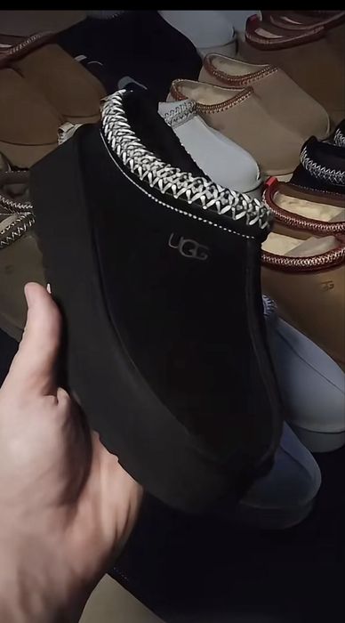 Ugg tazz {Calitate premium}