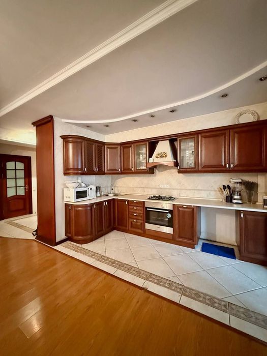 Продаётся 4х комнатная квартира на Ц1,ор Бибигон, МирзоУлугбекский р-н