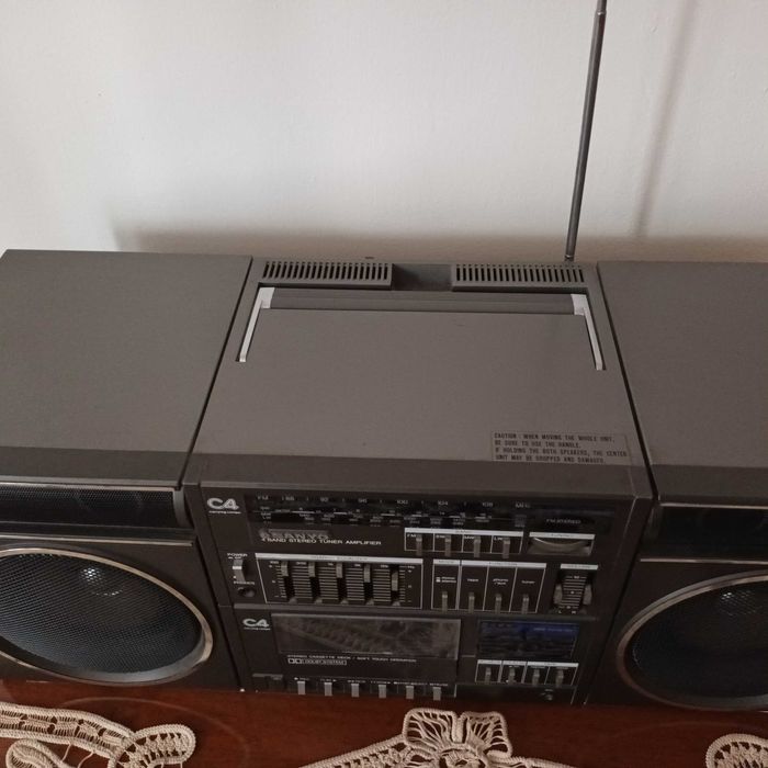 casetofon vintage SANYO C4
