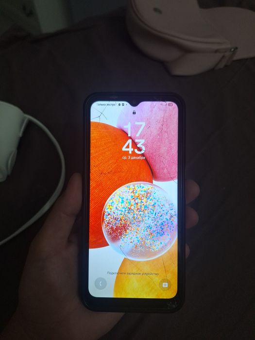 Самсунг а14 бари жасап тур