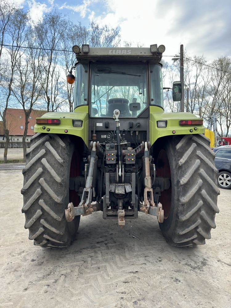 Tractor CLAAS ARES 836 RZ (200 CP)
