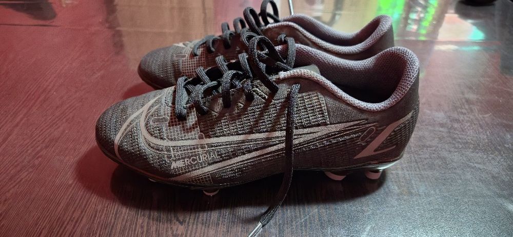 Nike MERCURIAL Бутонки