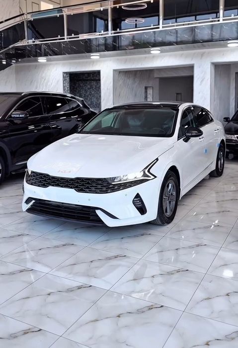 Kia K5 2023 пробег 18000