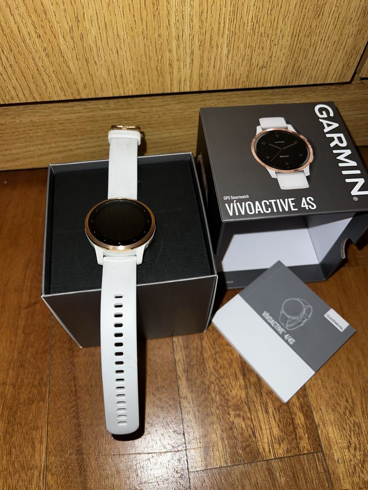 Smartwatch Garmin Vivoactive 4S