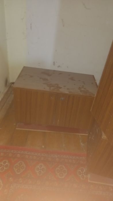 Hammasi 350 ming sòm