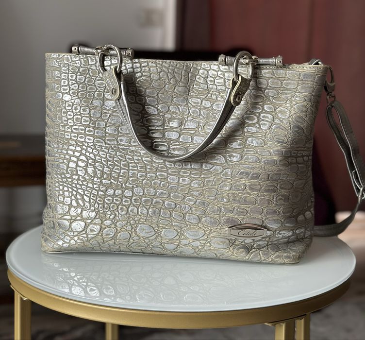 Geanta din piele naturala