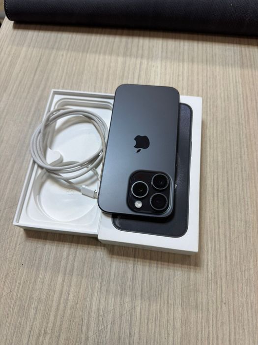 iPhone 15 Pro , 128GB, 96% Baterie 159 cicluri