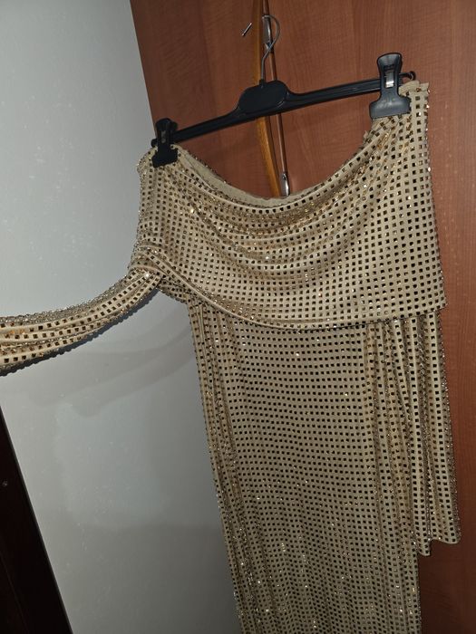 Rochie lunga cu pietre