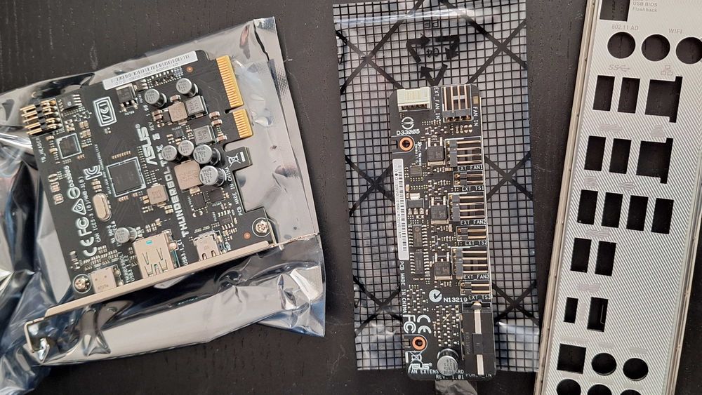 Placa de baza ASUS PRIME DELUXE , CPU I7-7820X, RAM 32G,  GTX1080 OC