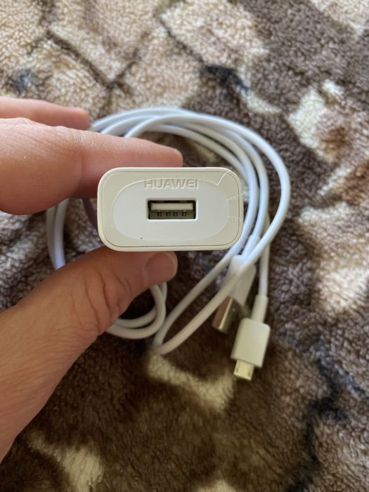 Vand Incarcator Retea Cu Cablu microUSB