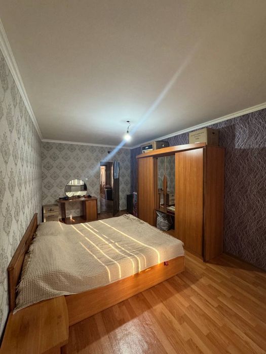 Продается квартира На паркетском 100 кв м