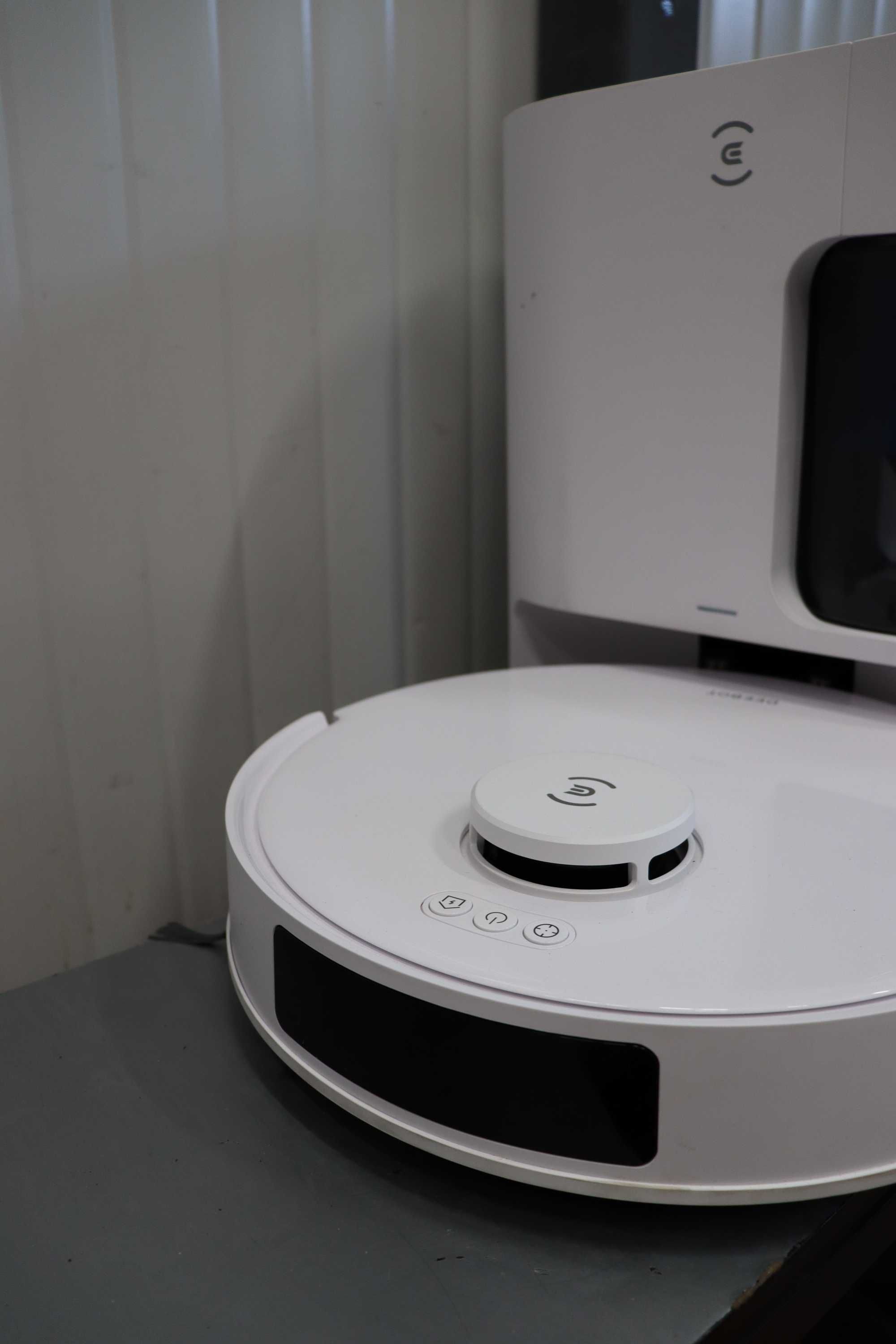 Робот прахосмукачка Ecovacs DEEBOT N20 Plus,Сухо/мокро, Самопочистващ